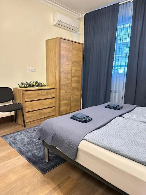 アパート City Centre Stylish Apartament With Private Backyard ソフィア ブルガリア