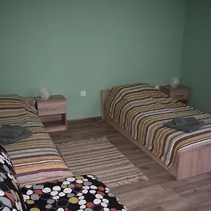  Apartment Airport