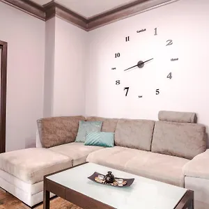 Your Away From Apartamento