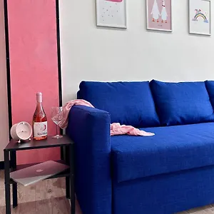 The Rainbow 9 Apartamento